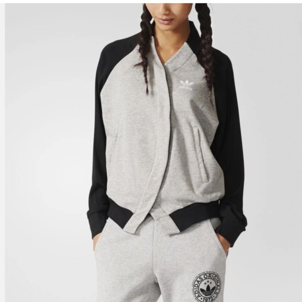 Adidas Originals Women’s Sweat Jacket – Gray & Black – Size S